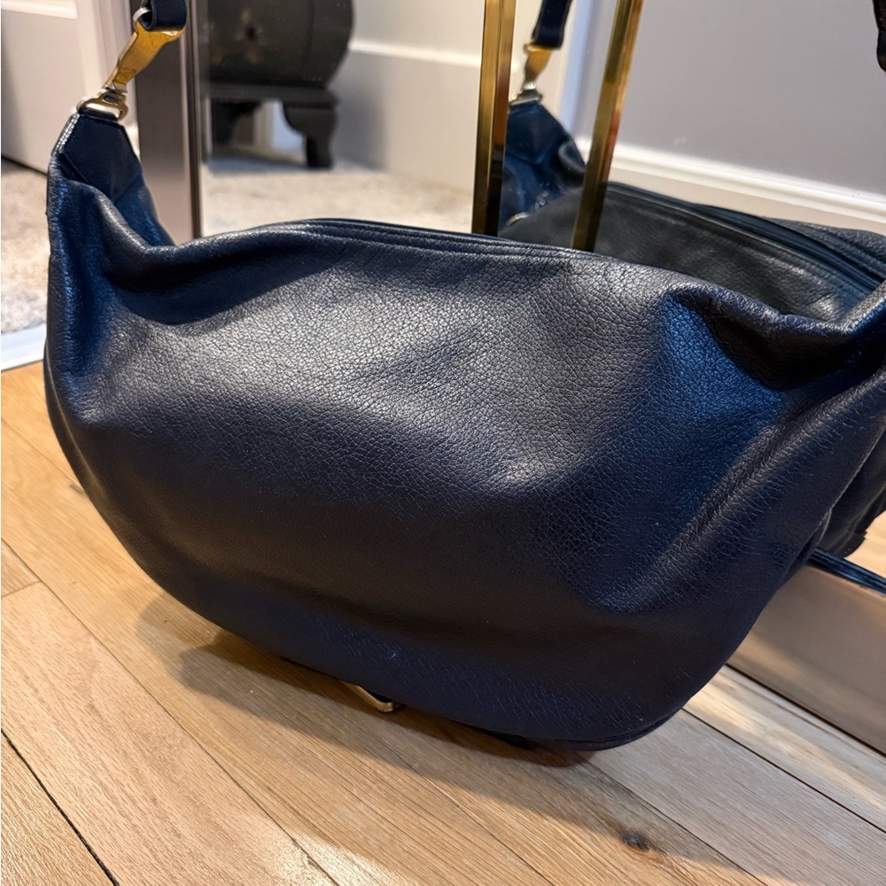 Dior Classic Blue Leather Shoulder Bag - Picture 3 of 13